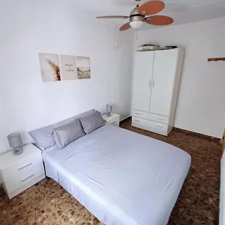 Con Piscina Privada Jardin Del Sol Solo Familias Y Parejas *
